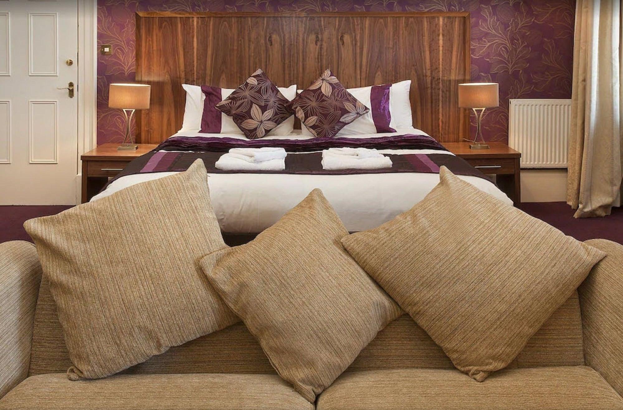 New Town Hotel Единбург Екстериор снимка