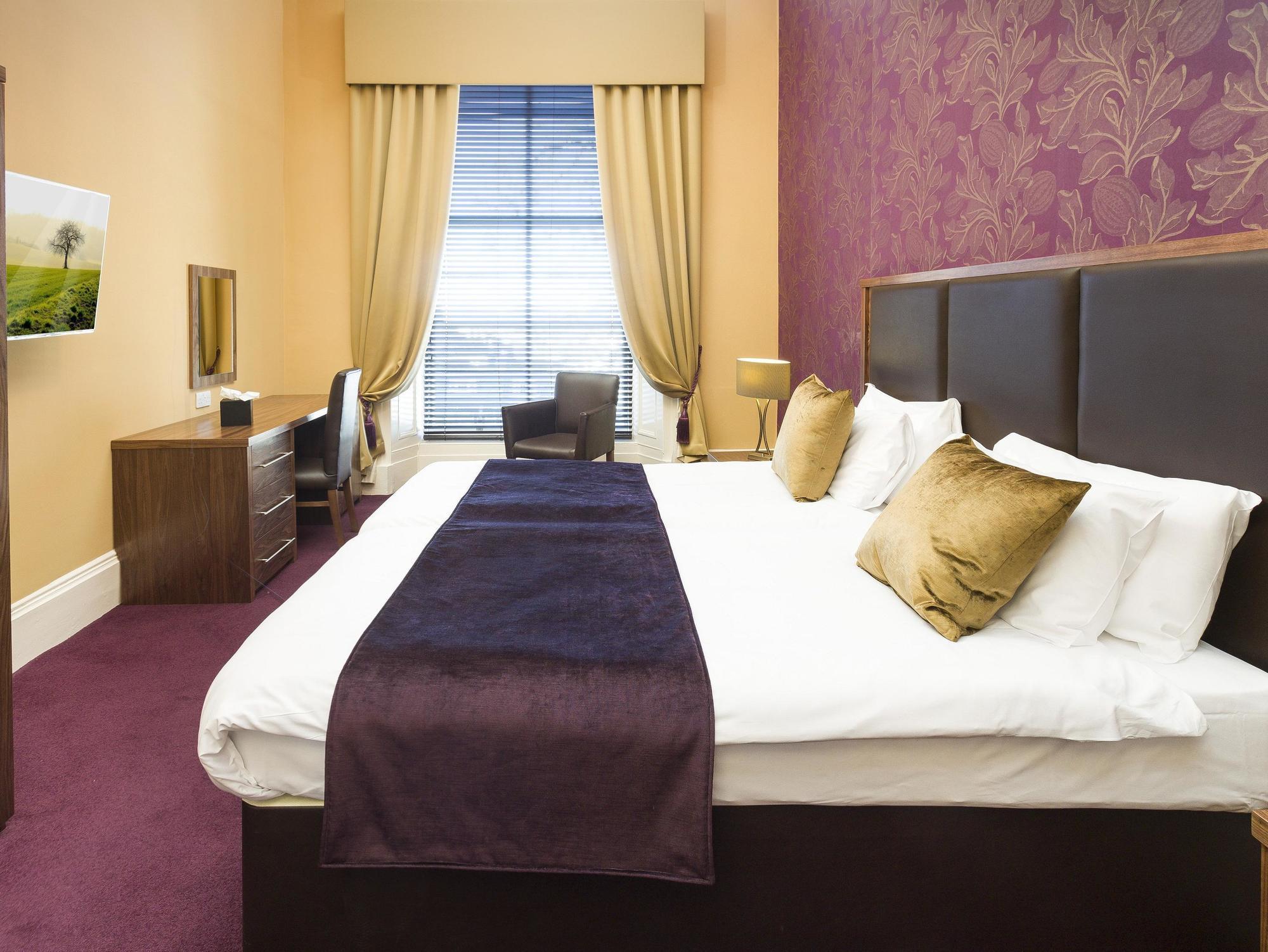 New Town Hotel Единбург Екстериор снимка