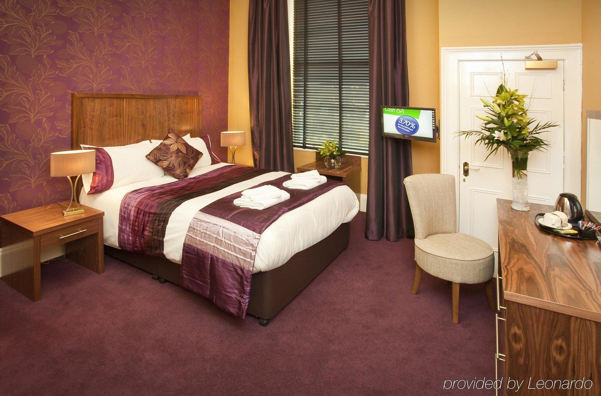 New Town Hotel Единбург Екстериор снимка